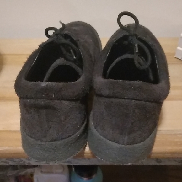 Men's Zeezy Season 6 Shaggy Suede Sneakers - Picture 4 of 6